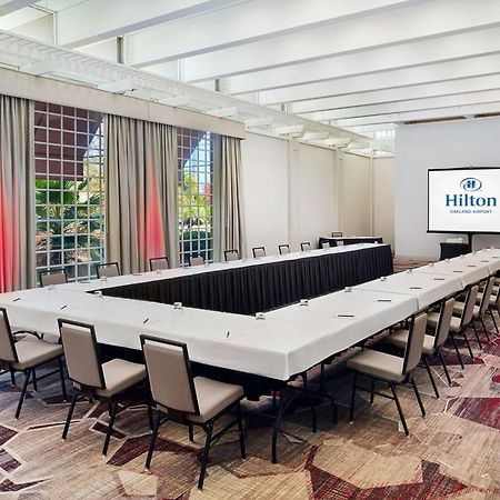 Hilton Oakland Airport Hotel Bagian luar foto